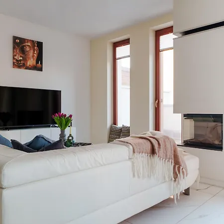 בית נופש Exclusive Townhouse Maciejki With Garden And Terrace Near Warsaw *