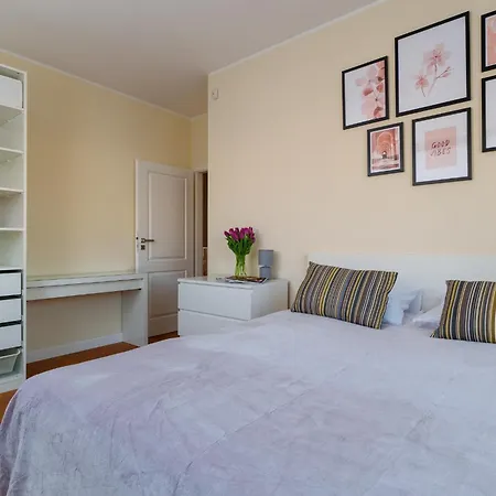 Exclusive Townhouse Maciejki With Garden And Terrace Near Warsaw