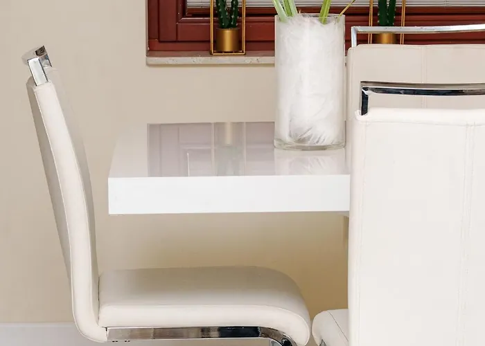 Exclusive Townhouse Maciejki With Garden And Terrace Near Warsaw