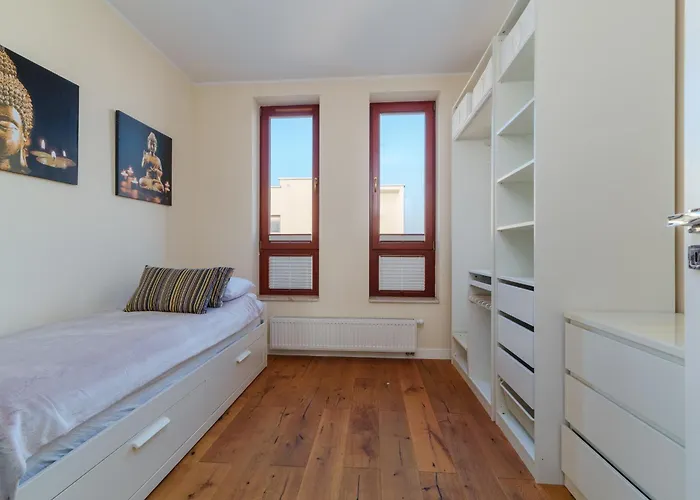 Exclusive Townhouse Maciejki With Garden And Terrace Near Warsaw *