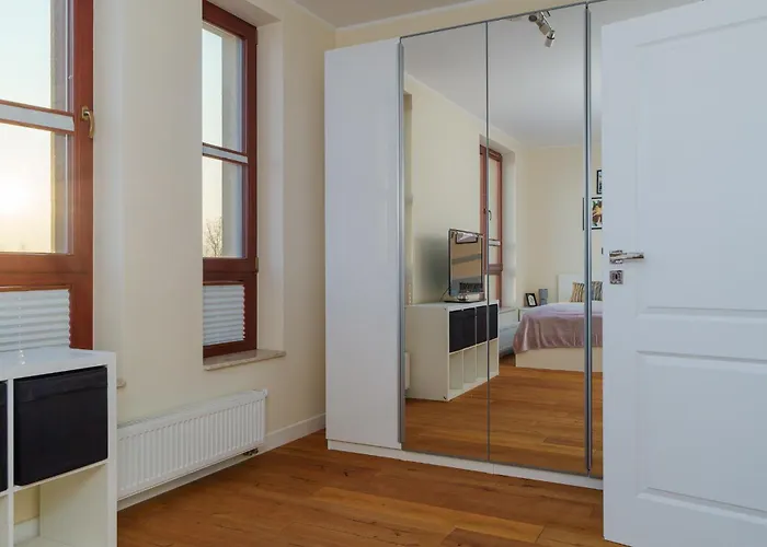 Exclusive Townhouse Maciejki With Garden And Terrace Near Warsaw Hébergement de vacances *