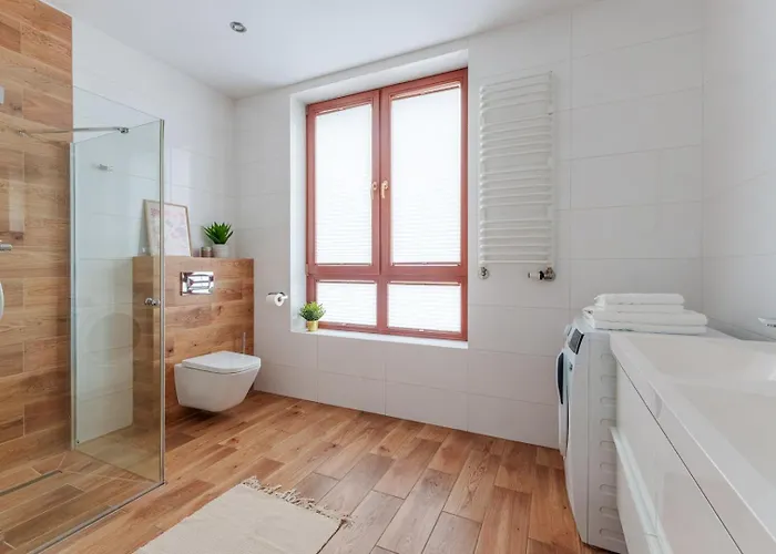 Exclusive Townhouse Maciejki With Garden And Terrace Near Warsaw Hébergement de vacances