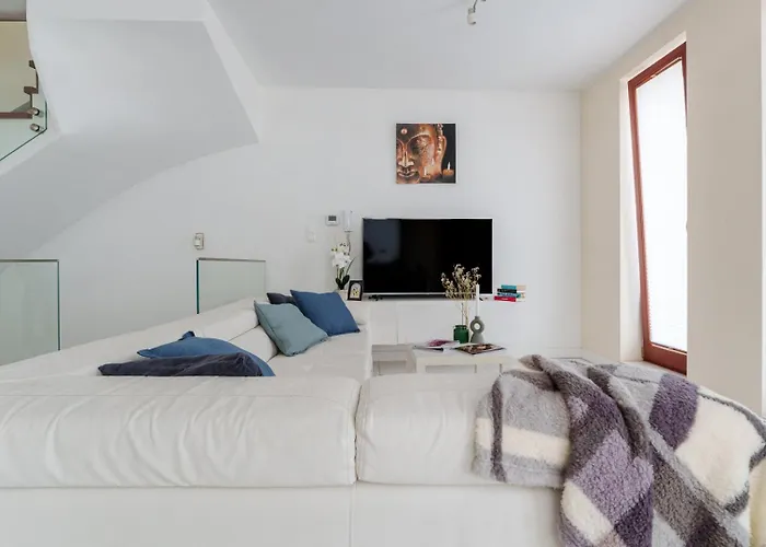 Exclusive Townhouse Maciejki With Garden And Terrace Near Warsaw