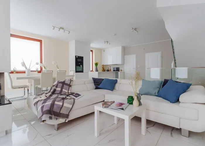 Hébergement de vacances Exclusive Townhouse Maciejki With Garden And Terrace Near Warsaw Nowa Wola (Piaseczno)